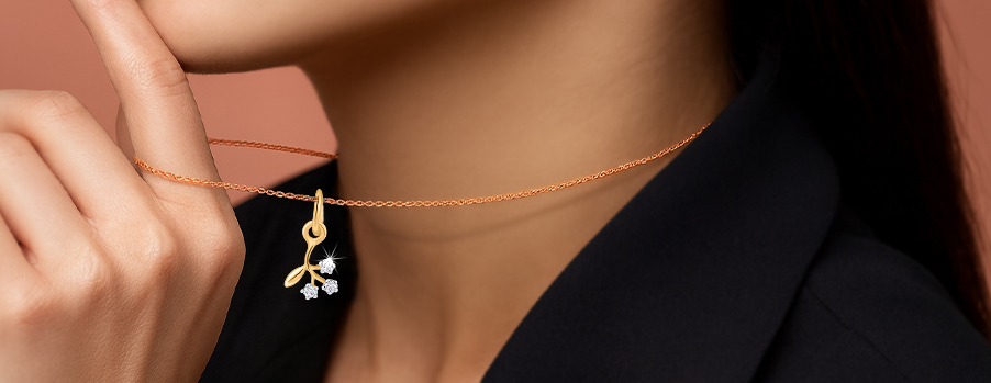 Statement vs Subtle: Choosing the right diamond pendant for your personality